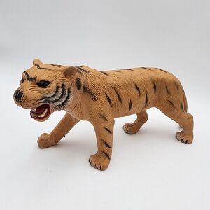 Imperial Toys Tiger Figurine Solid PVC Vintage 11" inches‎ Long Brown 1996